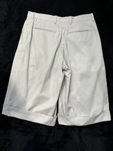 Charger l&#39;image dans la galerie, Short / bermuda Balenciaga Gris