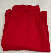 Charger l&#39;image dans la galerie, Short / bermuda Balenciaga rouge