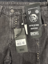 Charger l'image dans la galerie, 🖤 Jeans Diesel Femme – Taille 38 – Neuf avec étiquette 🖤