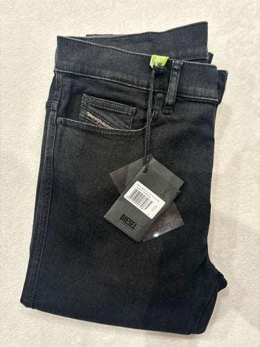 Jeans troué diesel