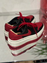 Charger l&#39;image dans la galerie, Nike air Jordan 1 low LV8D elevated bred