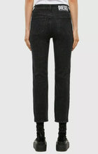 Charger l&#39;image dans la galerie, Jeans femme diesel