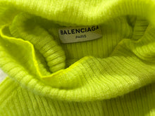 Charger l&#39;image dans la galerie, Pull laine col roulé Balenciaga fluo