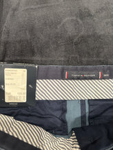 Charger l'image dans la galerie, 🔵✨ Pantalon TOMMY HILFIGER – Neuf avec étiquette ✨🔵 Taille 38
