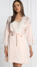 Charger l'image dans la galerie, 🌸 Robe de Nuit Satin Ralph Lauren – Rose Poudré – Taille S – Neuve avec étiquette 🌸