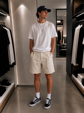 Charger l'image dans la galerie, 🤍 Short Vans – Beige – Taille W24 – Neuf avec étiquette 🤍