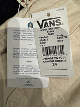 Charger l'image dans la galerie, 🤍 Short Vans – Beige – Taille W24 – Neuf avec étiquette 🤍