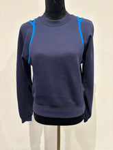 Charger l'image dans la galerie, ✨ Pull Lacoste – Bleu – Taille XS – Neuf avec étiquette ✨
