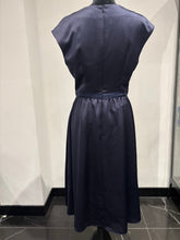 Charger l'image dans la galerie, 💙 Robe Hugo – Bleu Marine – Taille 40 – Neuve sans étiquette 💙