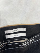 Charger l'image dans la galerie, 👖 Calvin Klein Tapered Fit Stretch – Neuf sans étiquette Taille 42