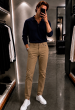 Charger l'image dans la galerie, 👖 Calvin Klein Tapered Fit Stretch – Neuf sans étiquette Taille 42