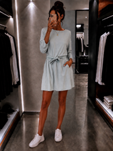 Charger l'image dans la galerie, ✨💙 Robe Emporio Armani – Taille 44 – Neuve sans étiquette 💙✨