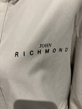 Charger l'image dans la galerie, 🤍✨ BLOUSON / PARKA JOHN RICHMOND – NEUF ✨🤍 Taille M