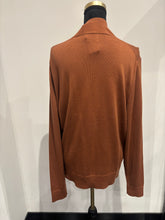 Charger l'image dans la galerie, 🤎 Pull Calvin Klein – Marron – Taille XL – Neuf avec étiquette 🤎