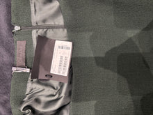 Charger l'image dans la galerie, 💚✨ Jupe Calvin Klein – Neuve avec étiquette ✨💚 Taille 46