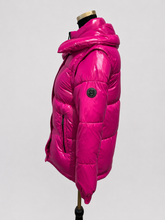 Charger l'image dans la galerie, 🌸 Doudoune / Blouson Michael Kors Femme – Rose Fuchsia – Taille XXS – Neuf avec étiquette 🌸
