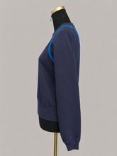 Charger l'image dans la galerie, ✨ Pull Lacoste – Bleu – Taille XS – Neuf avec étiquette ✨