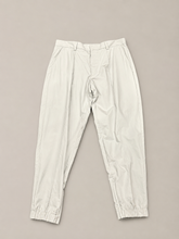 Charger l'image dans la galerie, 🌸 Pantalon Hugo Boss Homme – Gris –  XL – Neuf avec étiquette 🌸