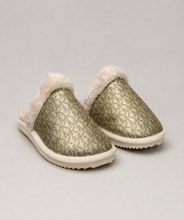 Charger l'image dans la galerie, ✨ Pantoufles / Chaussons Michael Kors – Neufs ✨