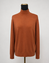 Charger l'image dans la galerie, 🤎 Pull Calvin Klein – Marron – Taille XL – Neuf avec étiquette 🤎