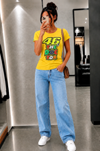 Charger l'image dans la galerie, 🏍️ T-shirt graffiti femme Valentino Rossi – Look pop &amp; racing 💥