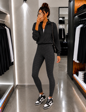 Charger l'image dans la galerie, 🌸 Legging Nike Air Femme – Noir – Taille XS – Neuf avec étiquette 🌸