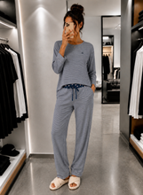 Charger l'image dans la galerie, 💙🤍 Haut de Pyjama Ralph Lauren Femme – Bleu &amp; Blanc – Taille XL – Neuf avec étiquette 🤍💙