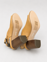Charger l'image dans la galerie, 👠✨ CHAUSSURES À TALONS MUSTANG ✨👠