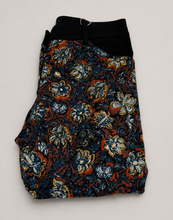 Charger l'image dans la galerie, 🌺✨ Pantalon Balenciaga Fleuri – Pièce Défilé ✨🌺