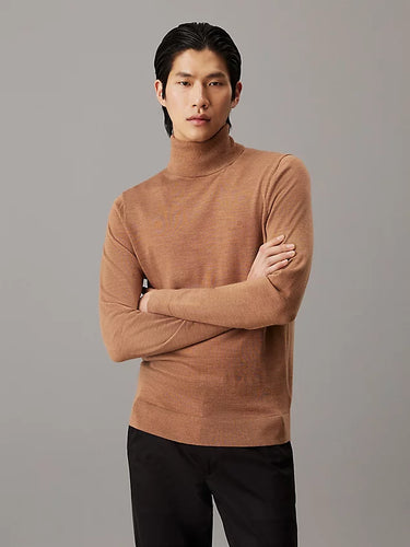 Pull Calvin Klein