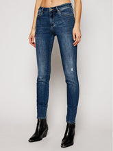 Charger l'image dans la galerie, 🌸 Jeans Femme Armani Exchange – Bleu – Taille 34/XS – Neuf avec étiquette 🌸