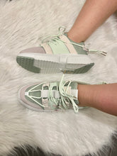 Charger l'image dans la galerie, Baskets floral verte