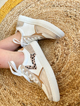 Charger l'image dans la galerie, Baskets gold à lacets