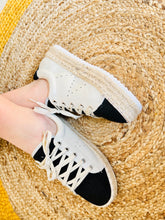 Charger l'image dans la galerie, ☀️ Chaussures d’été à lacets – Black ☀️
