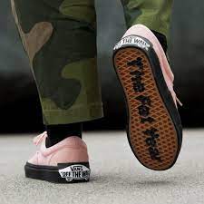 Vans rose pâle