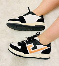 Charger l'image dans la galerie, 🖤 Baskets A-801 WHITE BLACK 🧡